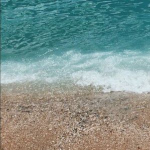 Meet your Posher, Bri